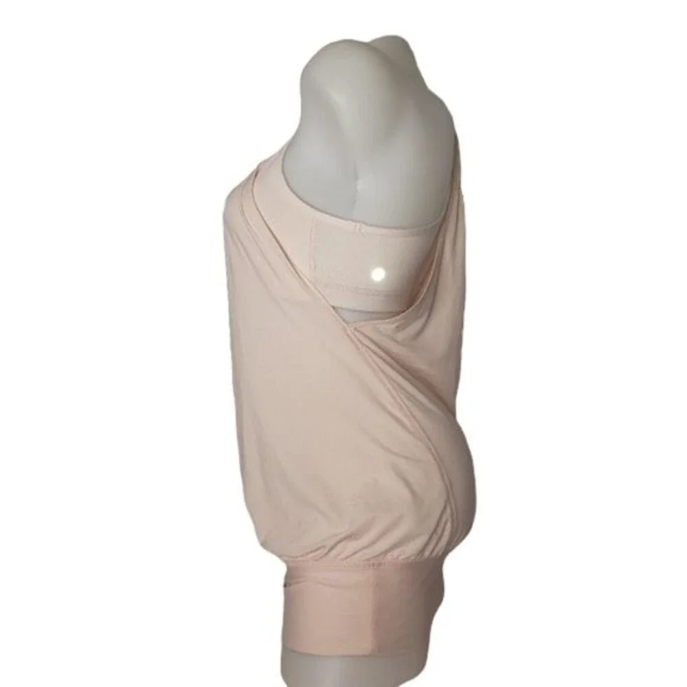Lululemon No Limits Tank Top Built in Bra Light Peachy Pink Size 6